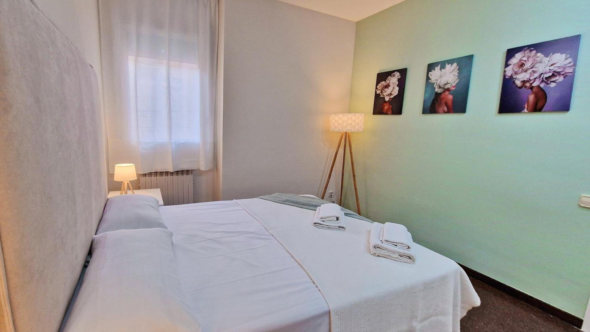 Modern Apartment Close To The Camp Nou Stadium Barcelona Exteriör bild